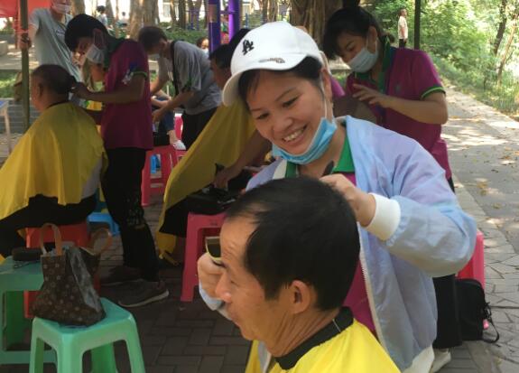 麗竹美發(fā)學員，歡迎你們常常來