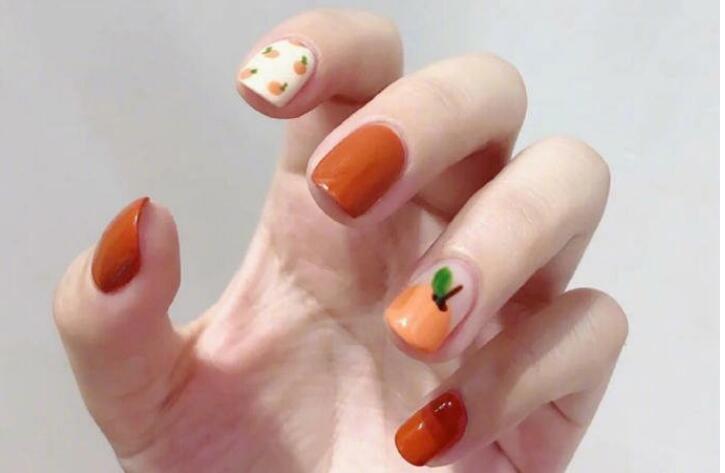 美甲技巧：可以替代卸甲水的東西