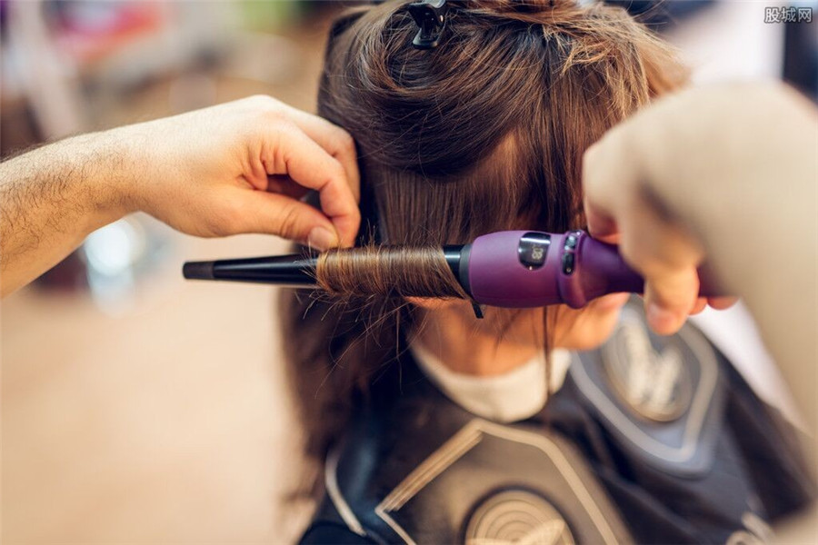 廣西美發(fā)學(xué)校：卷發(fā)的四大疑惑