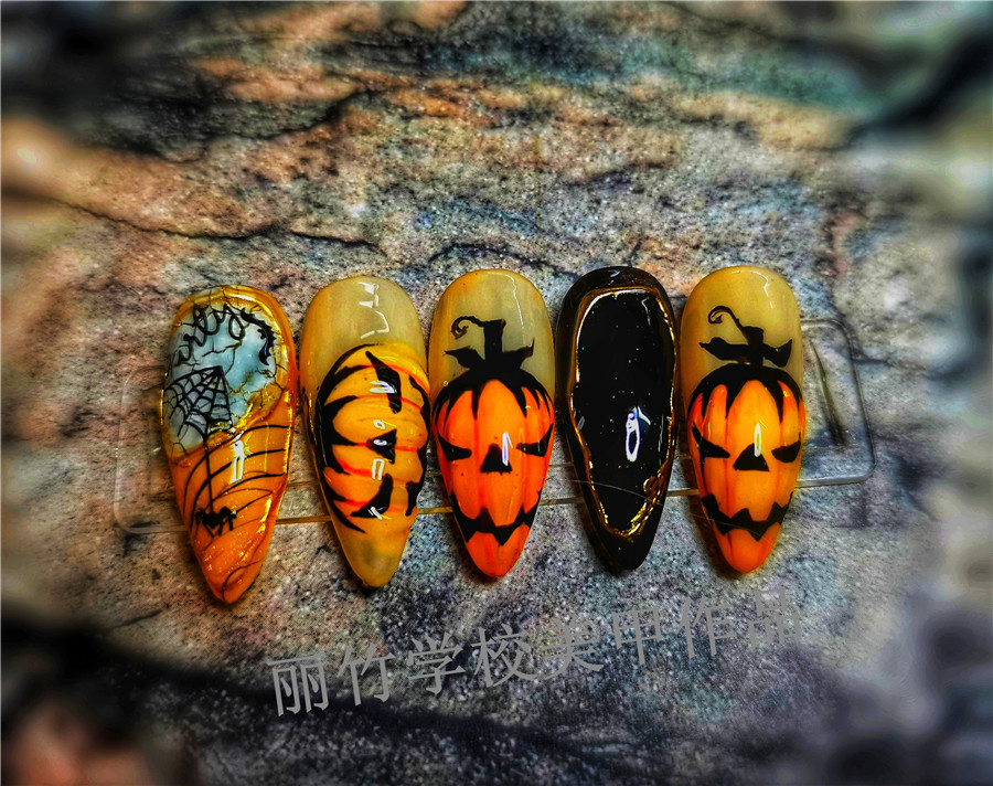 麗竹學(xué)校美甲作品：萬(wàn)圣節(jié)美甲