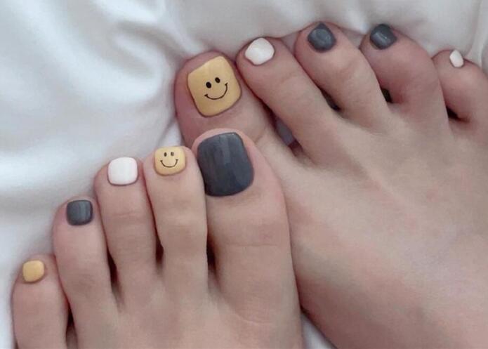 這組夏天美甲，快來和廣西美甲培訓學校學起來