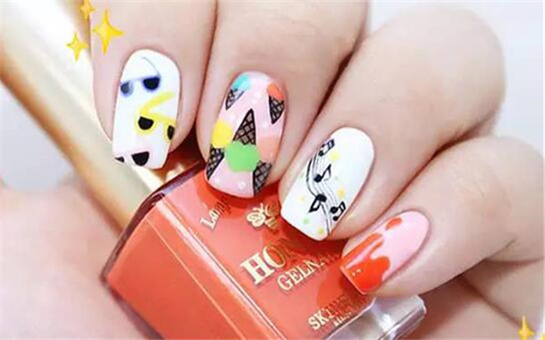 學習冰淇淋美甲教程，和廣西人氣高的美甲學校過夏天