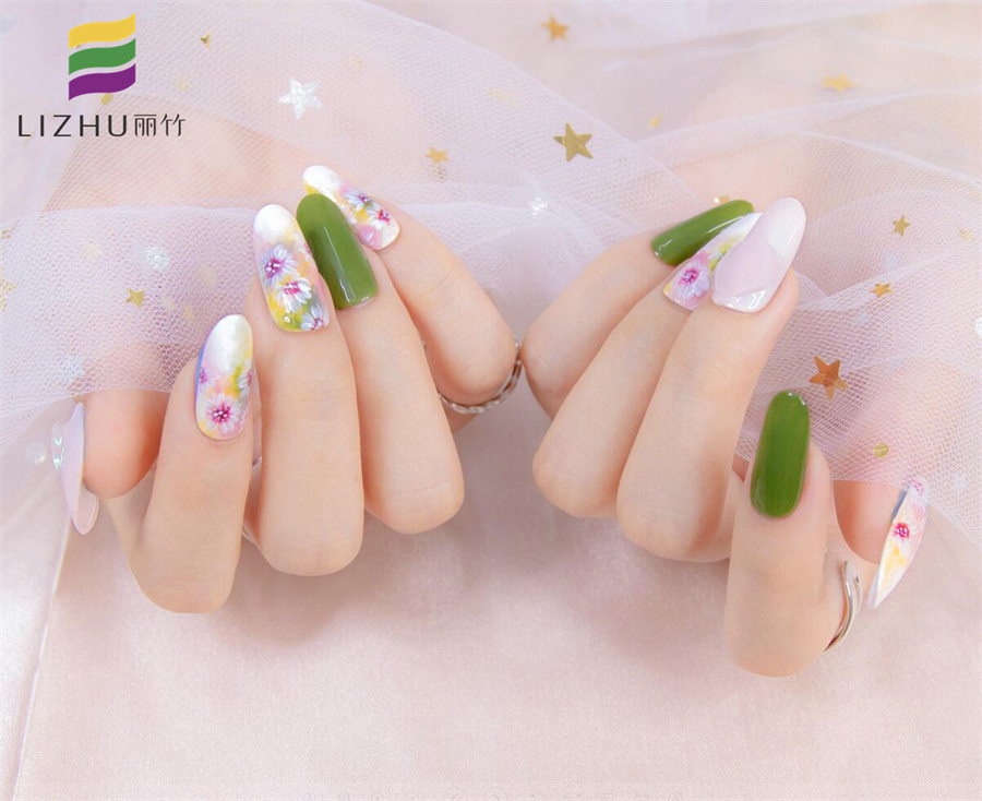 小雛菊美甲，帶你走進南寧美甲培訓班