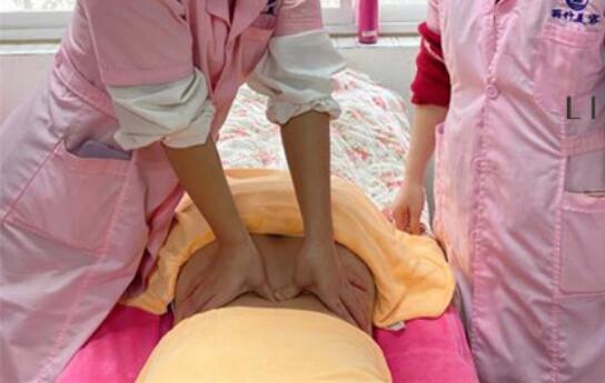 如何給腰部和腎部按摩？南寧美容師培訓(xùn)正規(guī)學(xué)校教你