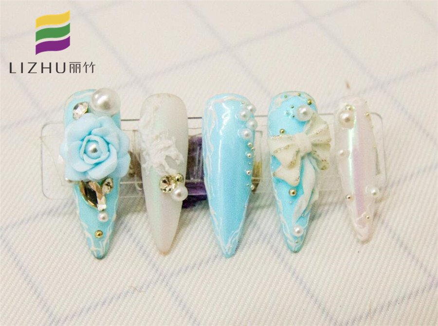 為什么要涂美甲封層？南寧技術好的美甲學校告訴你