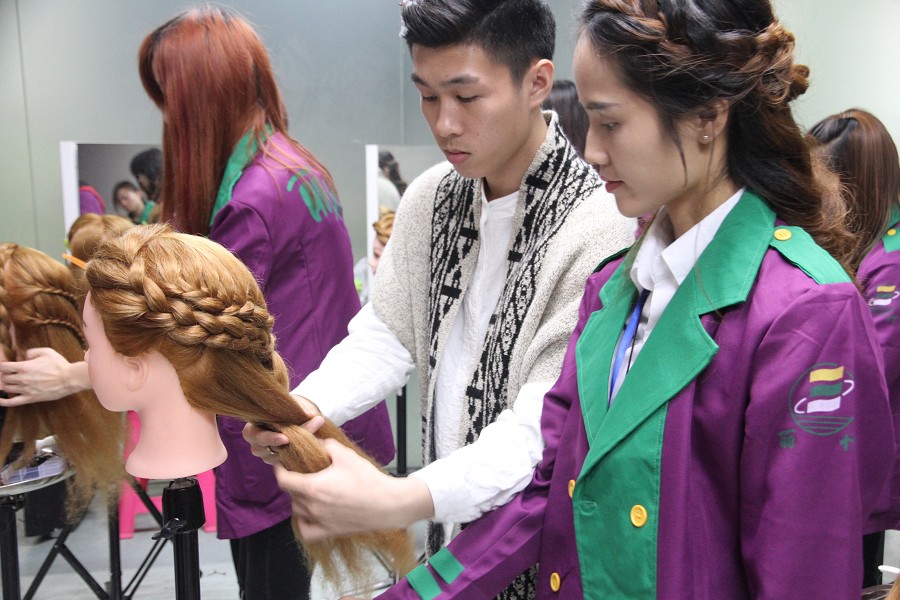 你有100種發(fā)型可以美翻整個人生！