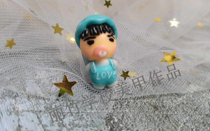 想學不同款式的美甲技巧？來南寧美甲培訓機構(gòu)