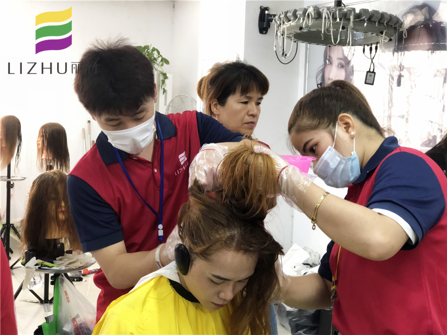 美發(fā)真人燙發(fā)實(shí)操，告訴你南寧有實(shí)力的美發(fā)培訓(xùn)是哪家