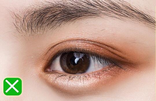 新手臥蠶教程，和南寧彩妝造型學校學起來?