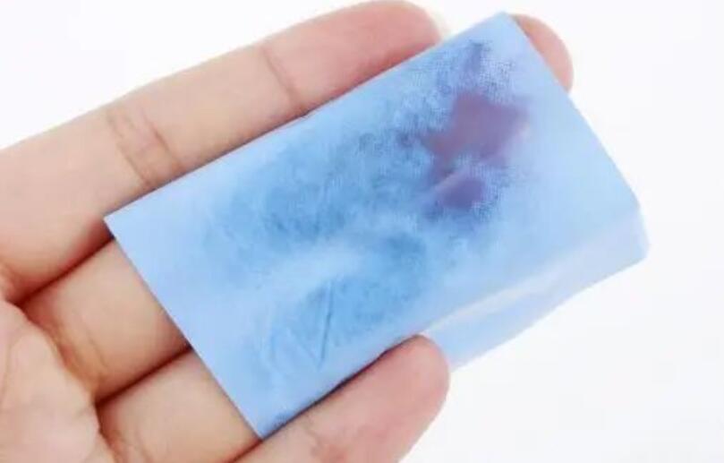 南寧學美容養(yǎng)生的學校告訴你使用吸油紙的壞處