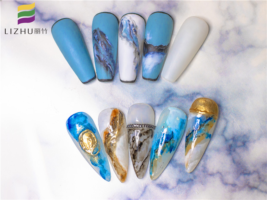 美甲暈染怎么做效果好？廣西美甲培訓(xùn)學(xué)校給你上課