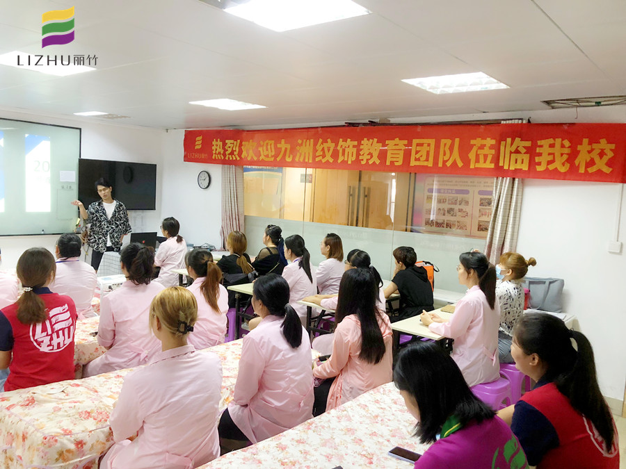 紋繡師的職業(yè)道德？南寧學(xué)紋繡的學(xué)校幫你總結(jié)