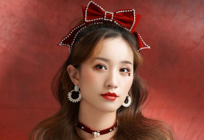 甜美約會(huì)妝教程，南寧化妝培訓(xùn)專業(yè)分享