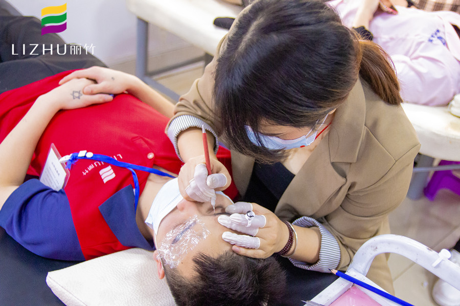 紋繡趣味知識(shí)：紋繡師五大派系，你屬于哪一個(gè)