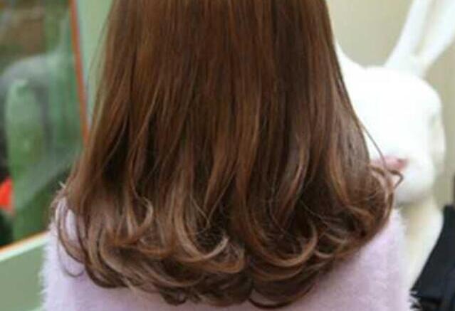 梨花頭怎么剪？廣西卷發(fā)培訓(xùn)分享