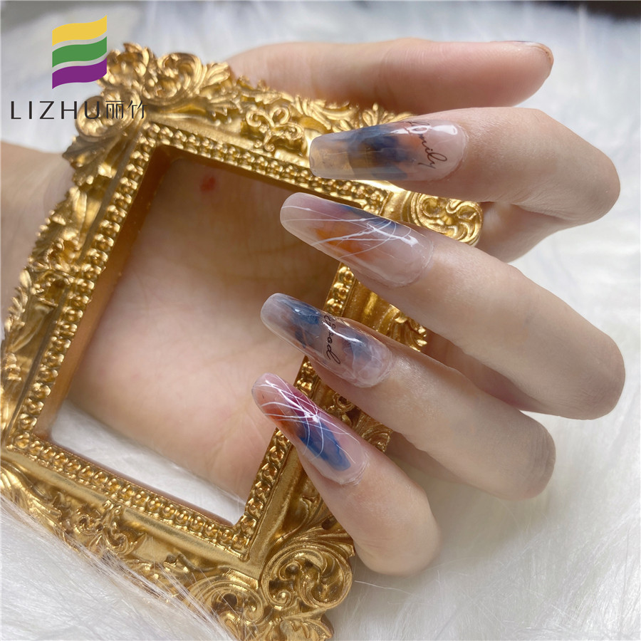 廣西哪里可以學(xué)日式美甲 ？日式美甲有什么特點(diǎn)