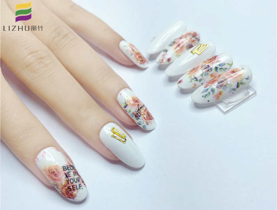 廣西美甲教學：白色美甲變黃怎么辦