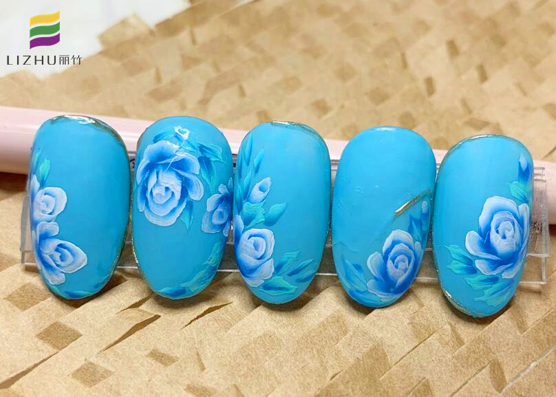 如何佩戴穿戴甲？廣西美甲培訓機構教你方法