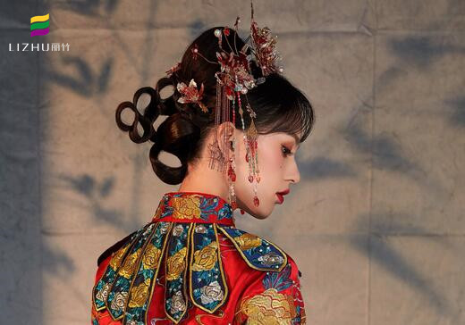 中式秀禾編發(fā)造型，麗竹時(shí)尚造型班作品