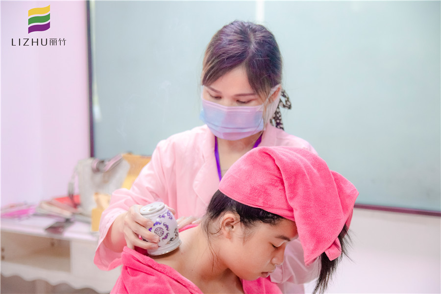 艾灸次數(shù)越多越好嗎？快聽南寧中醫(yī)美容培訓(xùn)班老師怎么說