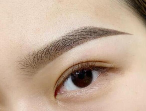 紋繡涂修復(fù)劑的注意事項| 廣西紋繡培訓(xùn)