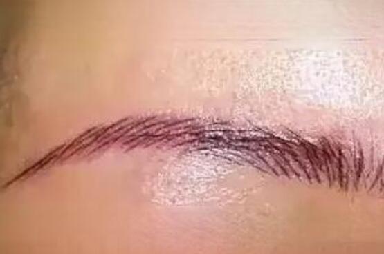 改“紅眉的”處理方法|南寧紋繡學(xué)校一對(duì)一教學(xué)