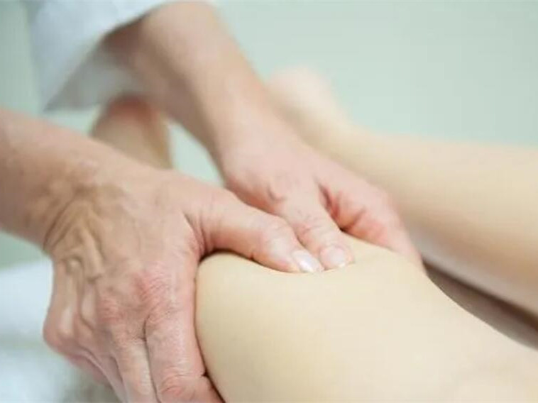 廣西專業(yè)美容培訓機構：為什么要做腿部保養(yǎng)？