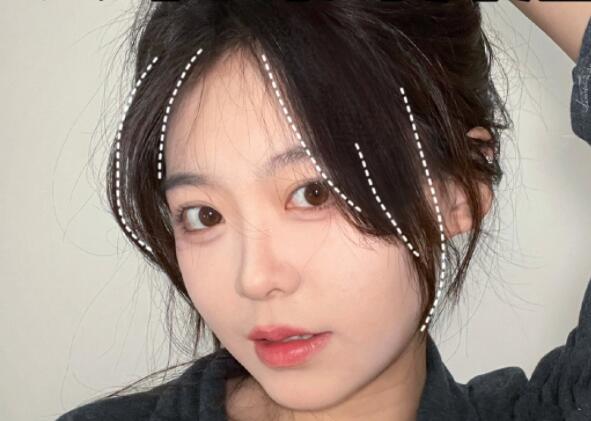 圓臉妹紙必學(xué)的八字劉海教程，南寧美發(fā)培訓(xùn)機(jī)構(gòu)分享