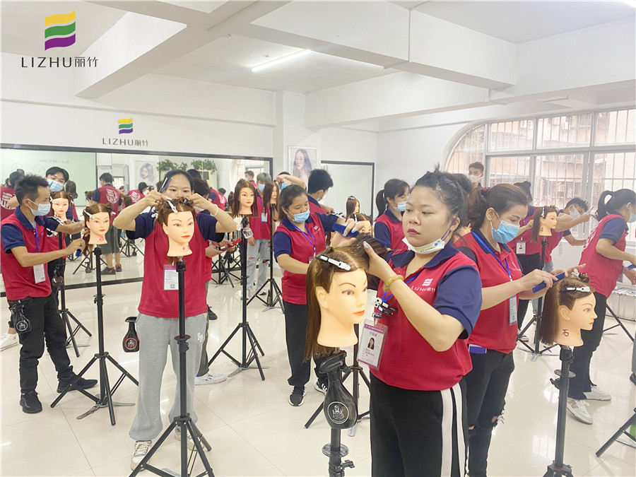 什么是美發(fā)方圓三角？南寧美發(fā)專業(yè)正規(guī)學(xué)校給你講解