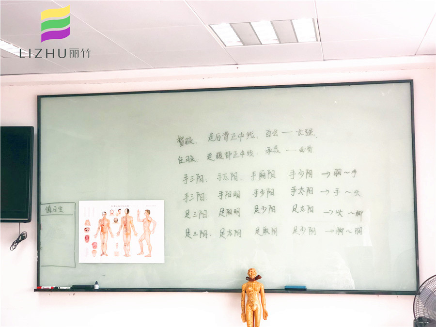 南寧哪里可以學(xué)美容？美容師培訓(xùn)要學(xué)什么?