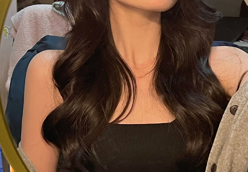 如何用電棒卷出氛圍感卷發(fā)？廣西燙染學校教你