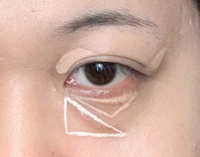 重度黑眼圈遮瑕方法，廣西化妝美妝培訓(xùn)教學(xué)