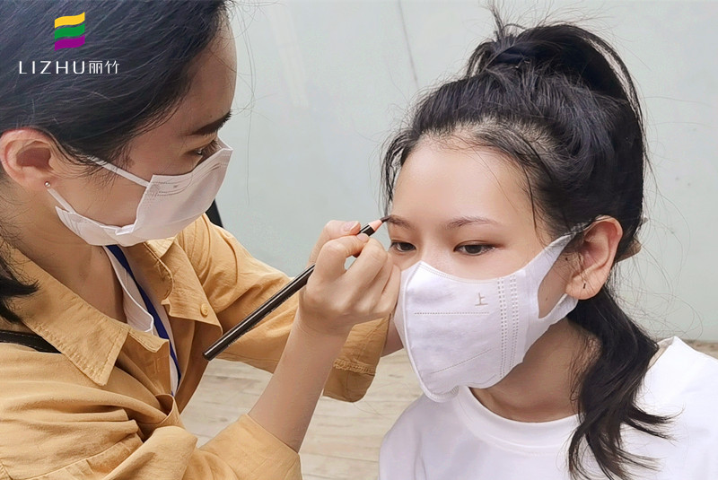 紋繡眉形設(shè)計(jì)的要素，南寧眉眼唇培訓(xùn)學(xué)校課程剖析