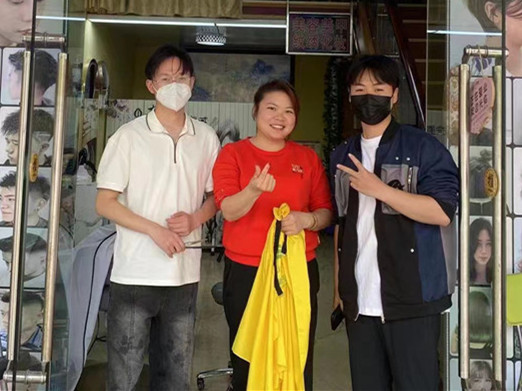 南寧美發(fā)學(xué)校下店指導(dǎo)扶持，提升店鋪業(yè)績