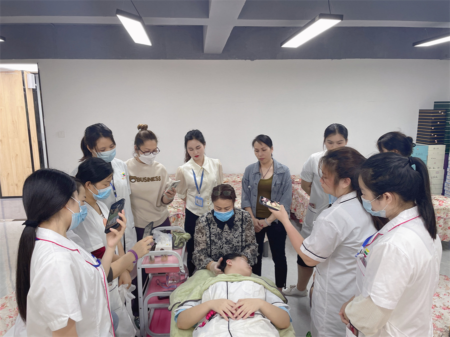 春季頭療的好處！南寧養(yǎng)生頭療美容學(xué)校分享