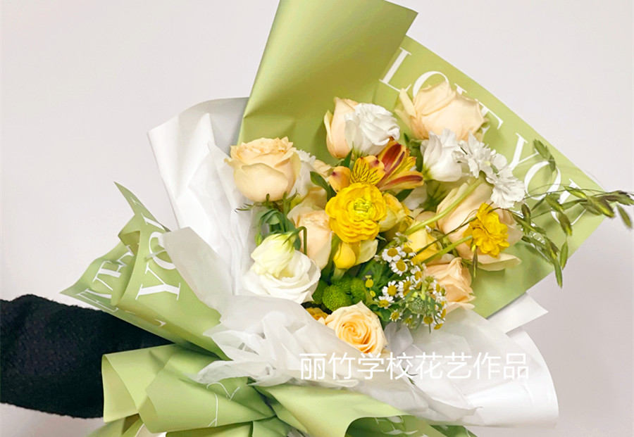 韓系花束的特點(diǎn)，廣西學(xué)插花藝術(shù)