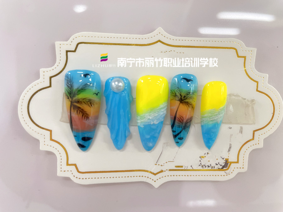 海洋風(fēng)美甲，南寧美甲學(xué)校畢業(yè)班作品