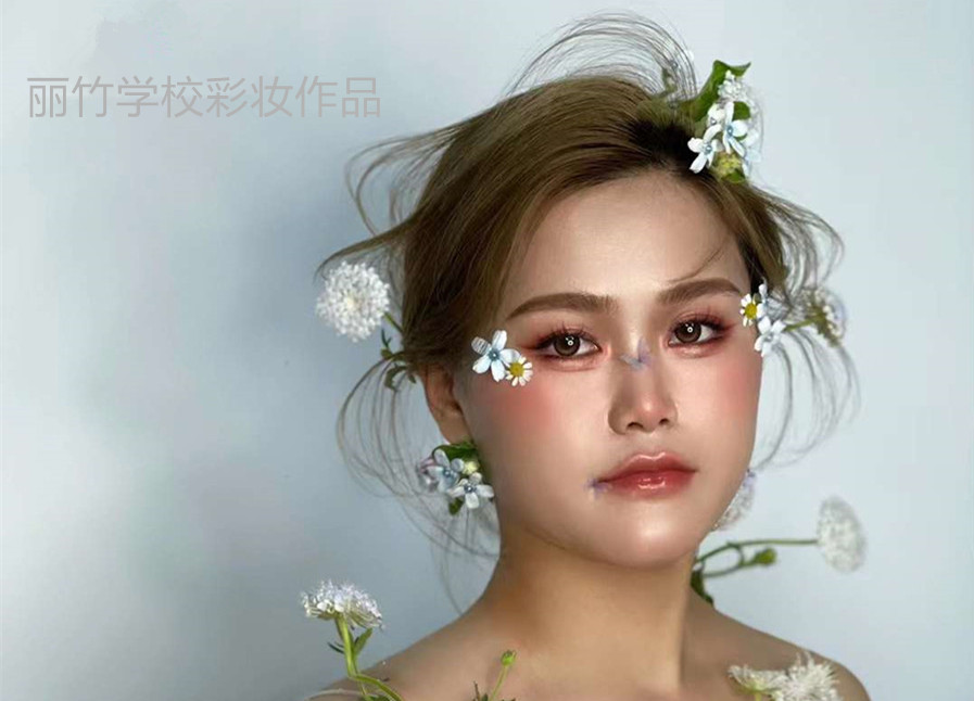 抽絲新娘造型，零基礎(chǔ)學(xué)化妝作品