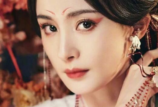 《狐妖小紅娘》眼妝教程，廣西化妝時尚培訓