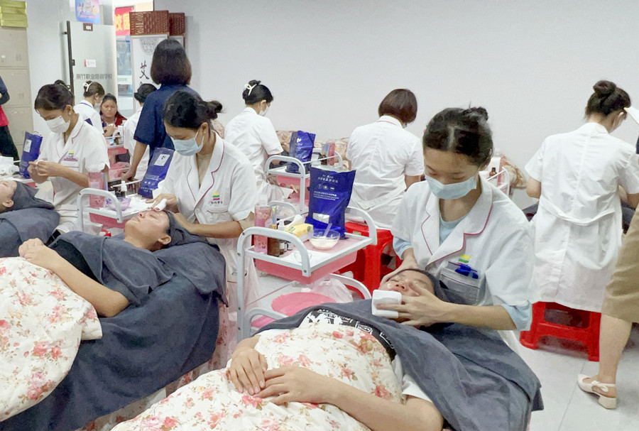 冬季護(hù)膚要點(diǎn)，廣西美容護(hù)膚面部課程