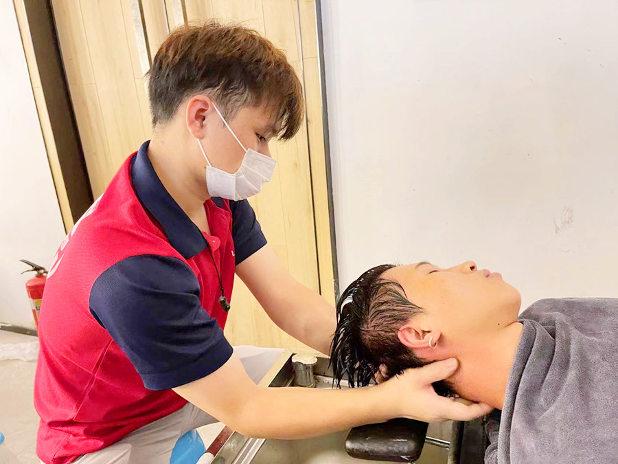 畢業(yè)贈(zèng)言 | 南寧美發(fā)學(xué)校畢業(yè)祝福