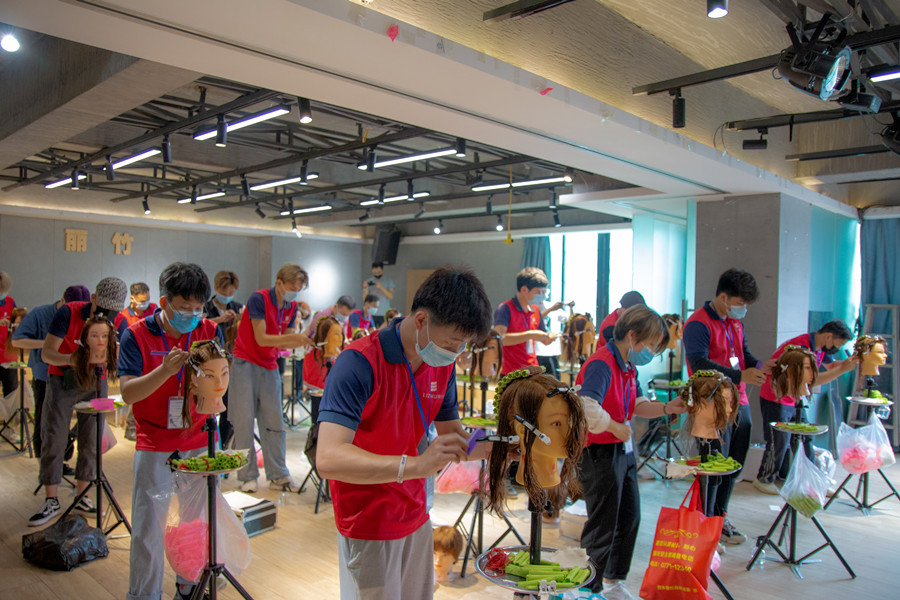 局部燙發(fā)杠排列法，南寧燙發(fā)染發(fā)課程概述