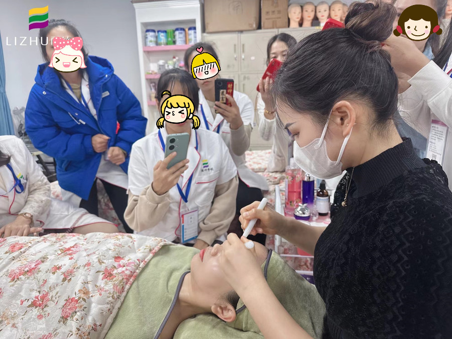 撥筋棒的使用方法，南寧美容基礎(chǔ)培訓(xùn)