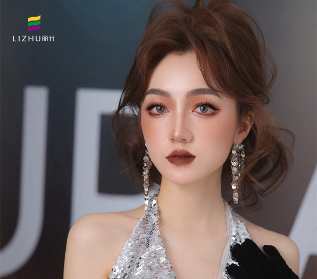 氣質(zhì)千金新娘，南寧學(xué)化妝影樓作品