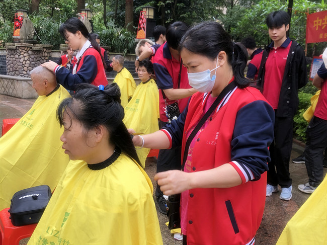 廣西學(xué)美發(fā)有實(shí)踐嗎？歡迎到廣西理發(fā)職業(yè)學(xué)校