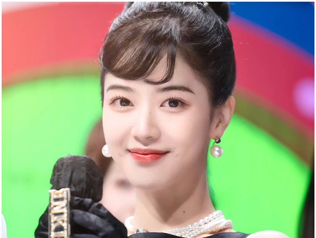 千金貴氣感妝容，南寧彩妝師專業(yè)培訓(xùn)教程