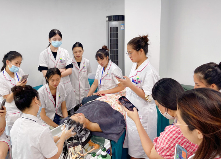 頭療洗頭有什么作用？南寧頭療培訓(xùn)學(xué)校實操講解