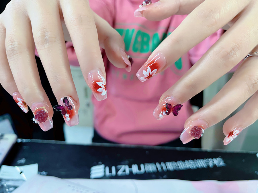 1717752825110792.jpg 1e5948f2-dc2d-40f1-9c2b-0171181884e4.jpg