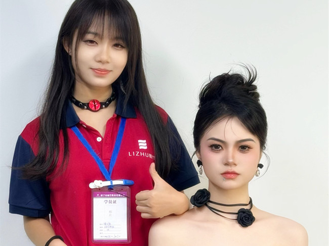 千金禮服造型 | 廣西美妝學(xué)校有哪些？