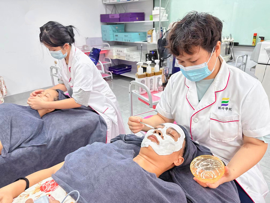 南寧皮膚管理學(xué)習(xí)：軟膜的特點(diǎn)